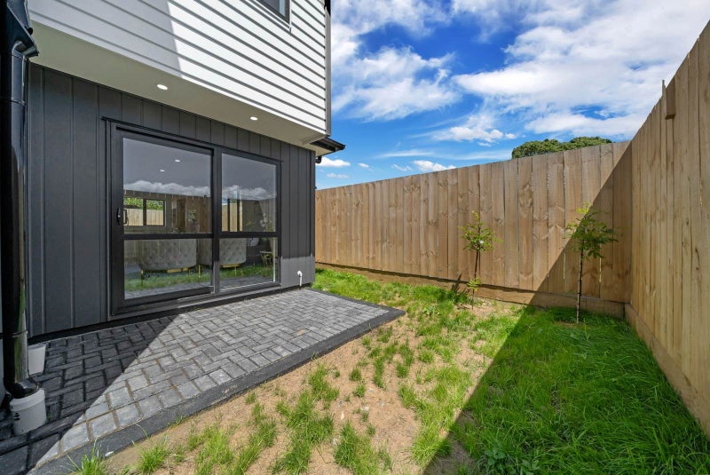 107 Raglan Street, Mangere East, Auckland - Carousel 13