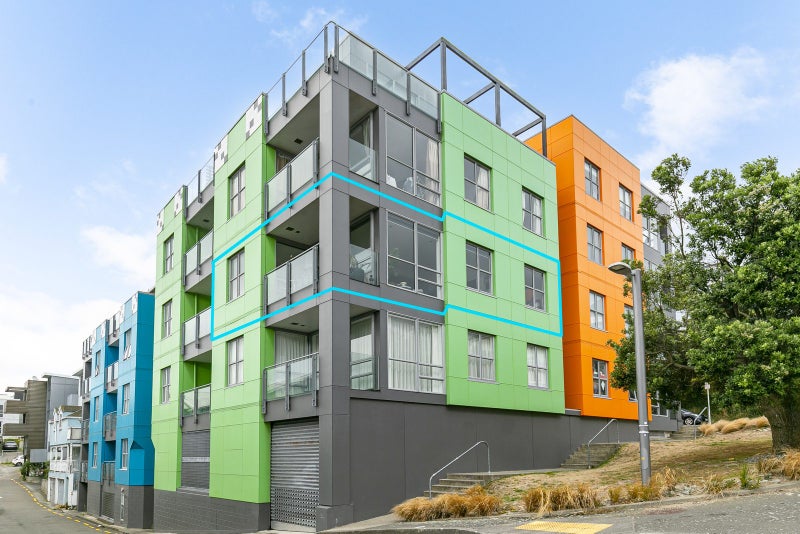 4D/1 Hanson Street, Mount Cook, Wellington - Carousel 1