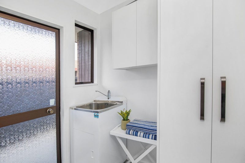 2/358 Greers Road, Bishopdale, Christchurch - Carousel 17