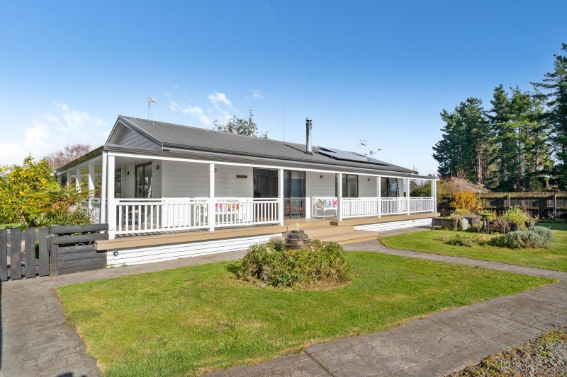 2569 State Highway 2, Ahikouka - Carousel 1