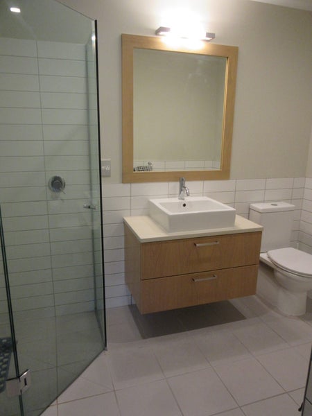 15B/9 Chews LANE, Wellington Central, Wellington - Carousel 8