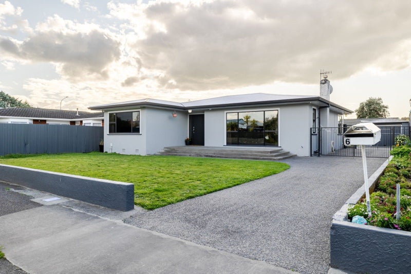 6 Sheffield Street, Awapuni, Palmerston North - Carousel 1