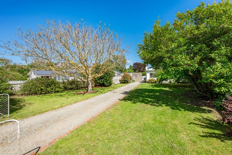 16 Dale Road, Raumati South, Paraparaumu - Carousel 16