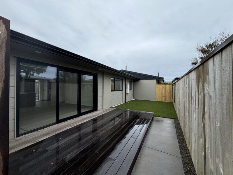268B Courtenay Street, Strandon, New Plymouth - Carousel 1