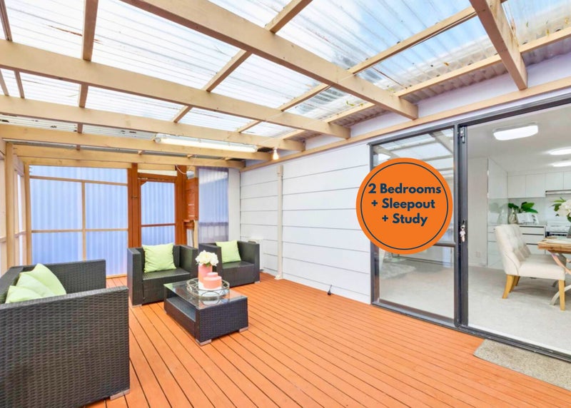 76 Gallony Avenue, Massey, Auckland - Carousel 1