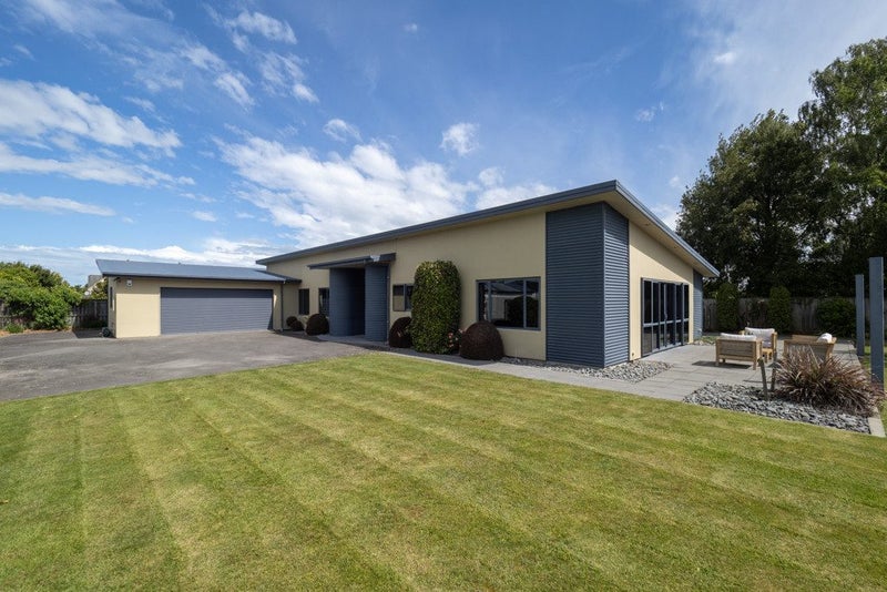 67 Kelvin Crescent, Allenton, Ashburton - Carousel 1