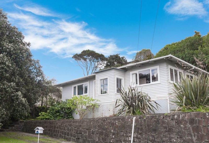 11 Wolseley Street, Morningside, Auckland - Carousel 1