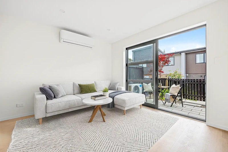 3/476 West Coast Road, Glen Eden, Auckland - Carousel 2
