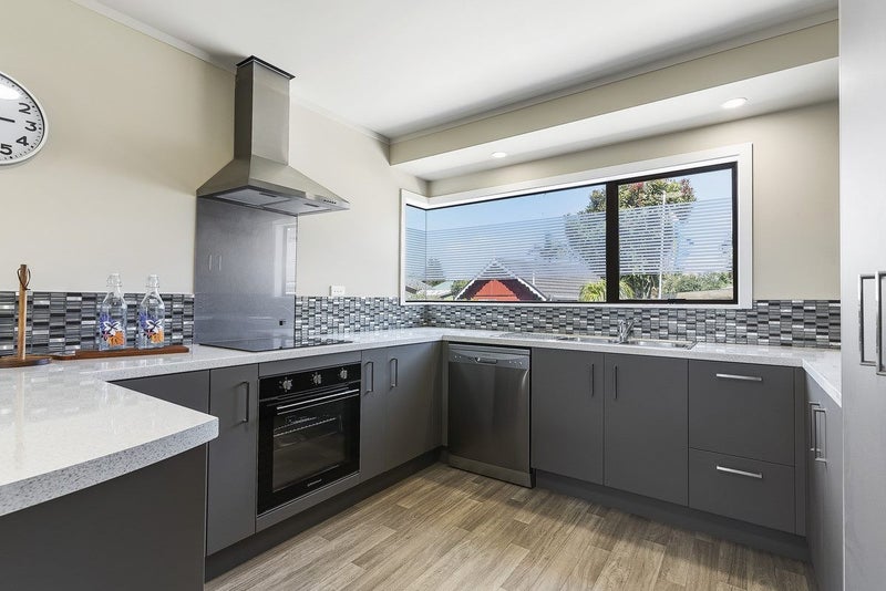 6 Kanuka Place, Edgecumbe - Carousel 2