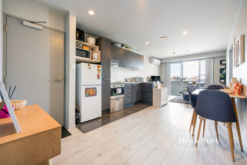 3E/1 Ophir Street, Newton, Auckland - Carousel 2