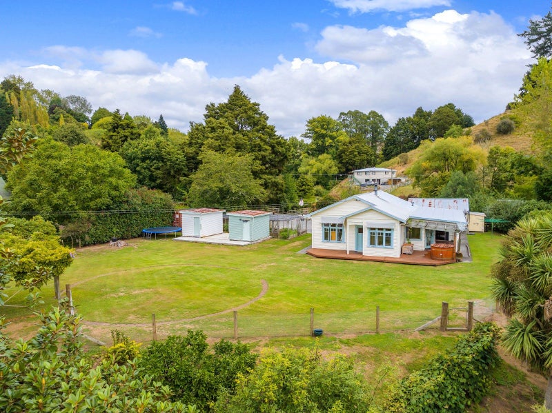 15 Tawa Street, Manunui, Taumarunui - Carousel 2
