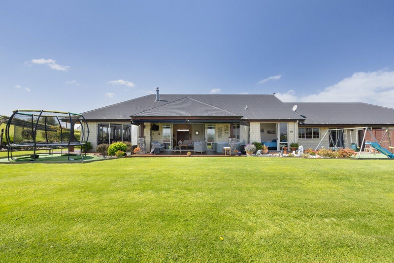 282 Oropi Road, Tauranga - Carousel 1