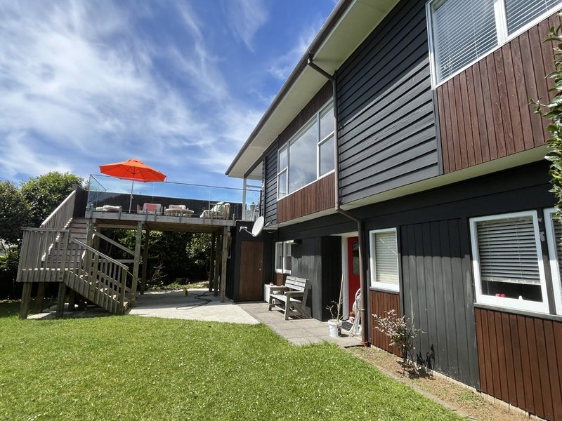 12 Stoke Street, Westown, New Plymouth - Carousel 1