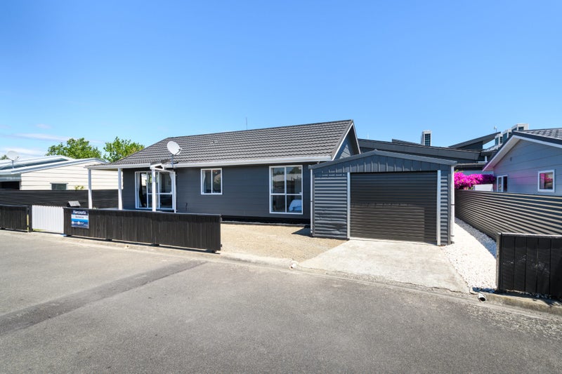 2 Coromandel Court, Roslyn, Palmerston North - Carousel 21