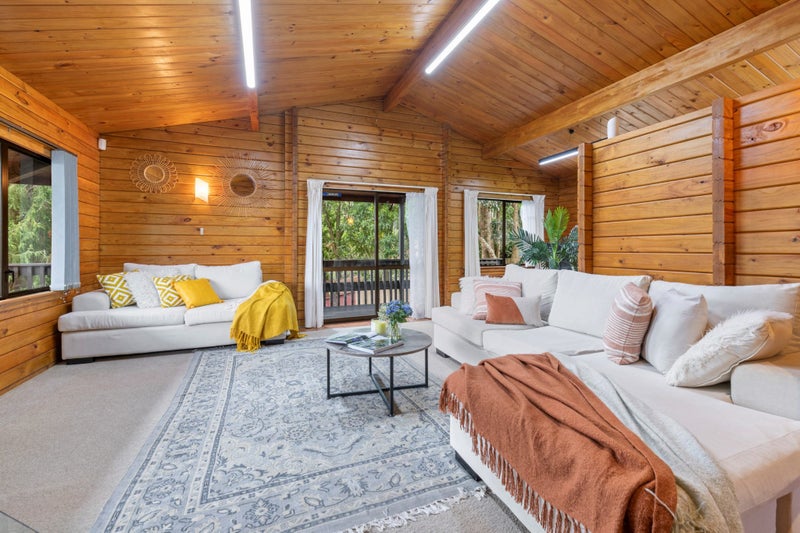 31 Barberton Terrace, Red Hill, Papakura - Carousel 2