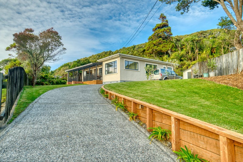 3 Fernhill Place, Karoro, Greymouth - Carousel 2