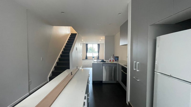 2/9 Basque Road, Eden Terrace, Auckland - Carousel 27