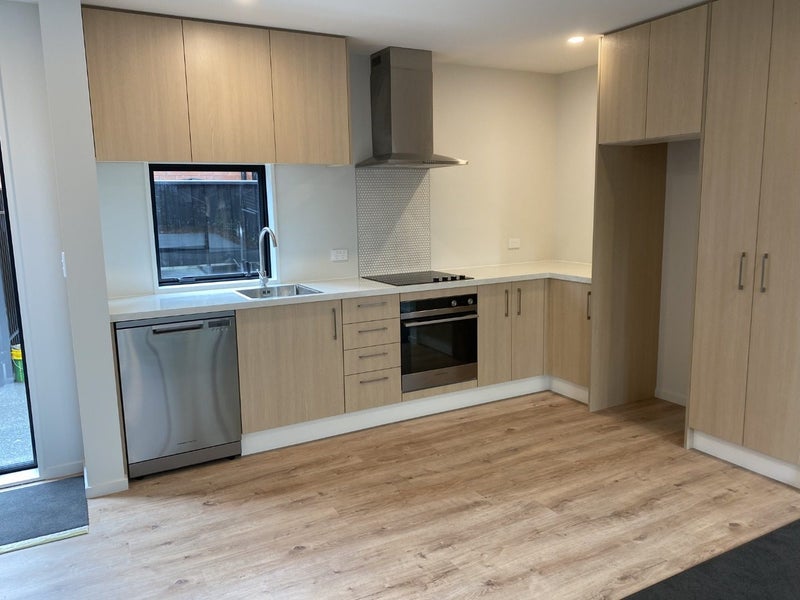 8/66 Innes Road, St Albans, Christchurch - Carousel 2