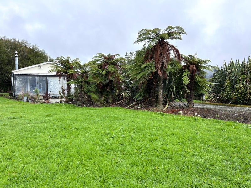 34 Arnold Valley Road, Stillwater, Greymouth - Carousel 1