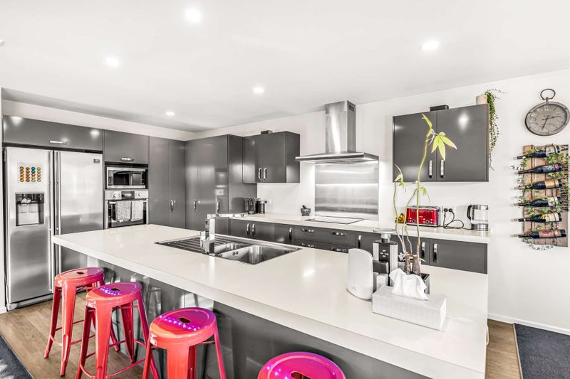 8 Stonebridge Lane, Oxford, Oxford - Carousel 2