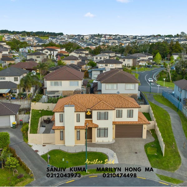 17 Savina Court, Flat Bush, Auckland - Carousel 1