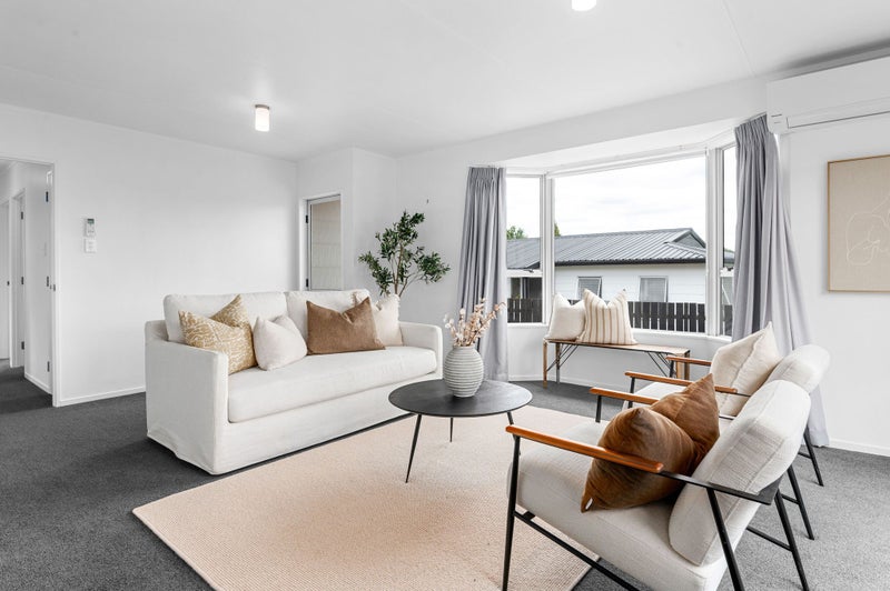 8B Huia Avenue, Forest Lake, Hamilton - Carousel 2