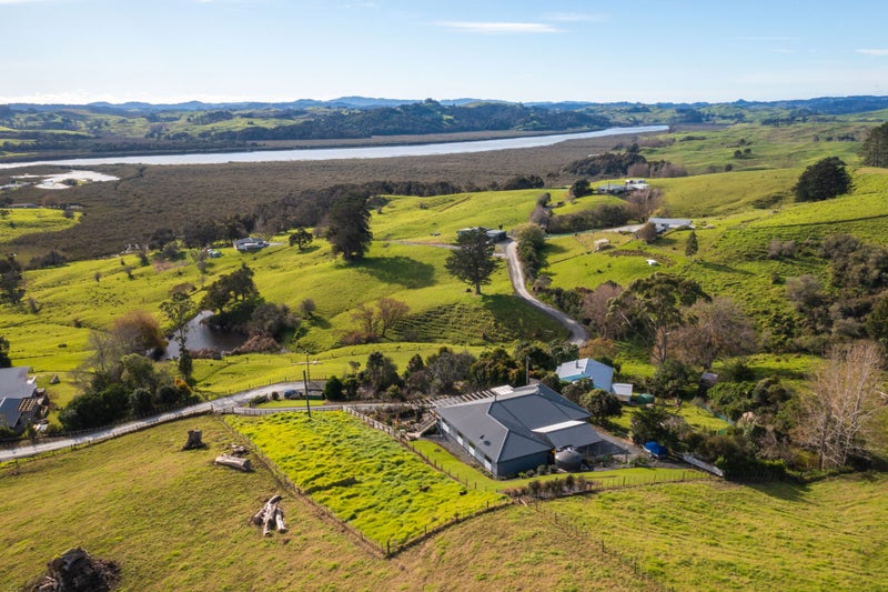 16 Bennett Street, Port Albert, Wellsford - Carousel 31