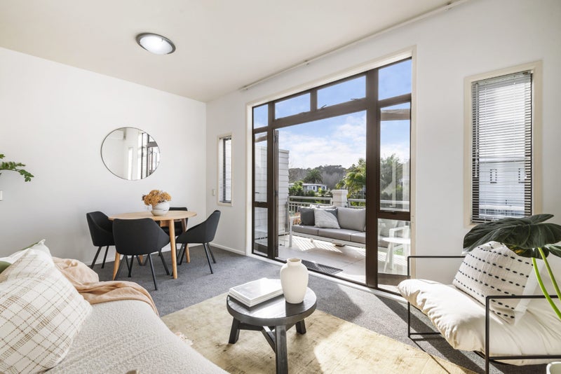 36/92 Bush Road, Albany, Auckland - Carousel 2