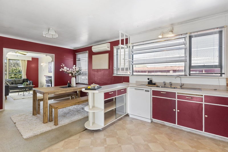 21 Bledisloe Street, Solway, Masterton - Carousel 2