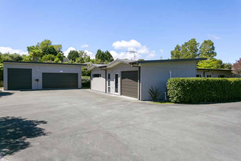 27 Loch Views Road, Taupo - Carousel 2
