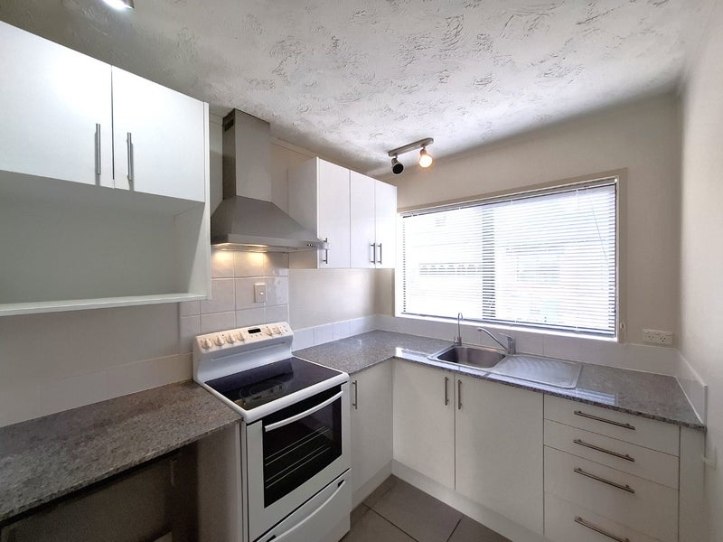 2/51 Anzac Road, Browns Bay, Auckland - Carousel 2