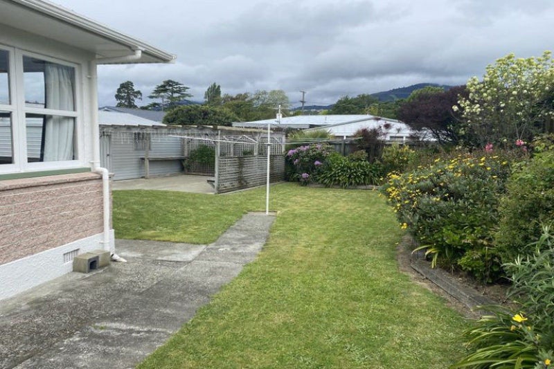 12 Derby Street, Stoke, Nelson - Carousel 15