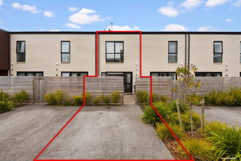 86 Mangahoe Road, Mount Wellington, Auckland - Carousel 1