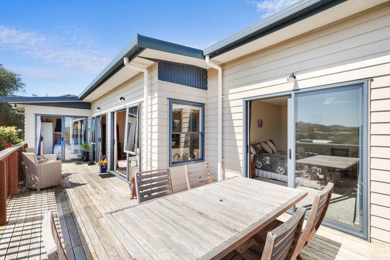 15 Marram Place, Mangawhai Heads, Mangawhai - Carousel 1