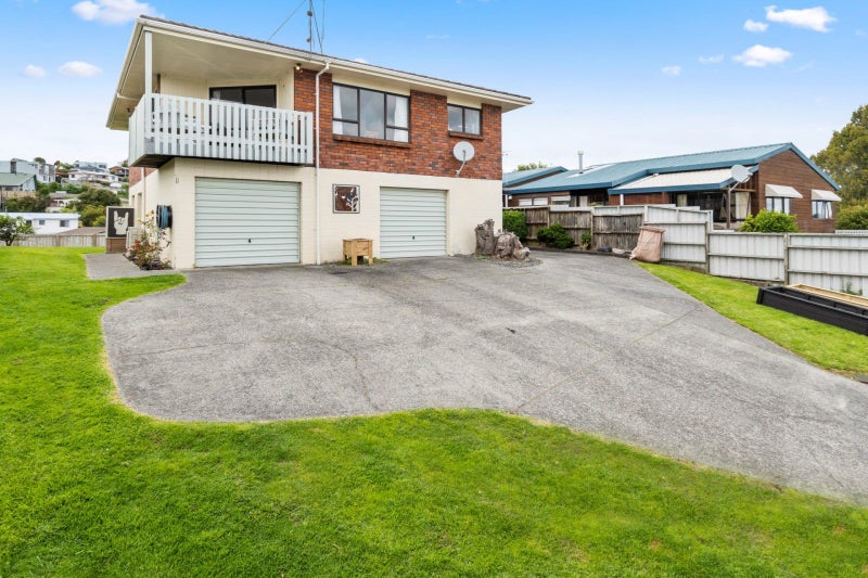 107 Victory Street, Welcome Bay, Tauranga - Carousel 1