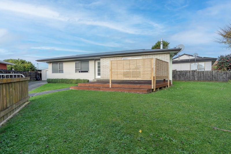 21 Carter Crescent, Awapuni, Palmerston North - Carousel 2