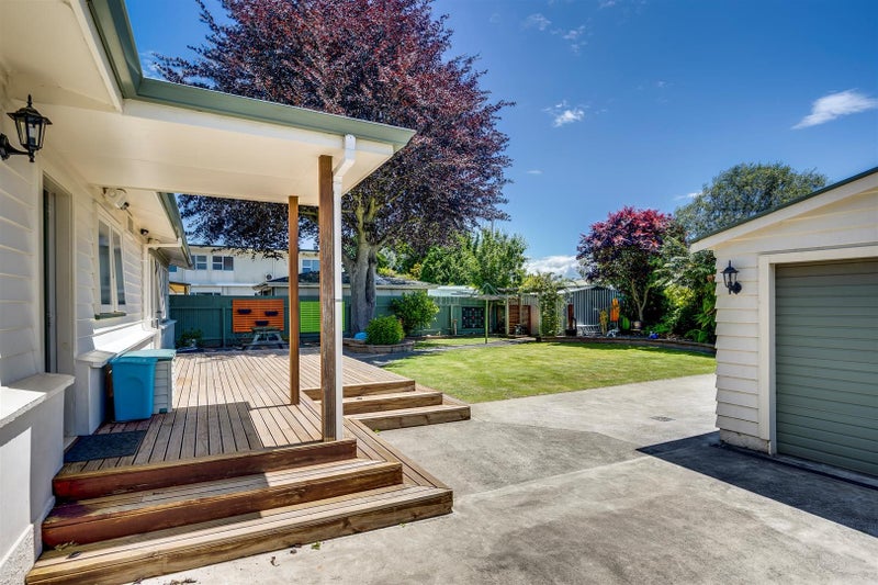 906 Sylvan Road, Mayfair, Hastings - Carousel 2