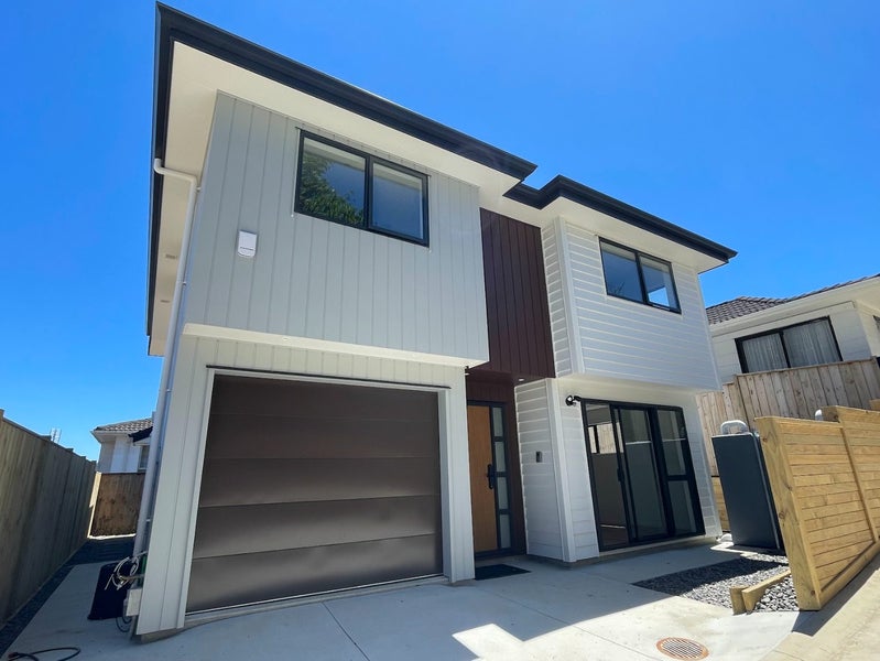 6B Cairngorm Place, Highland Park, Auckland - Carousel 1