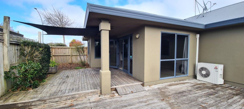 196 Thomas Road, Rototuna North, Hamilton - Carousel 1