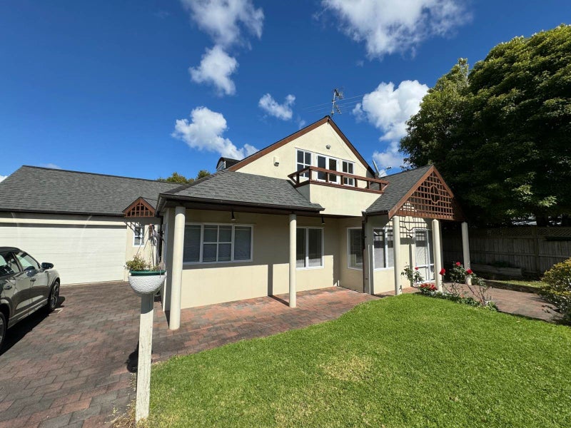 2/23 Marama Avenue, Epsom, Auckland - Carousel 1