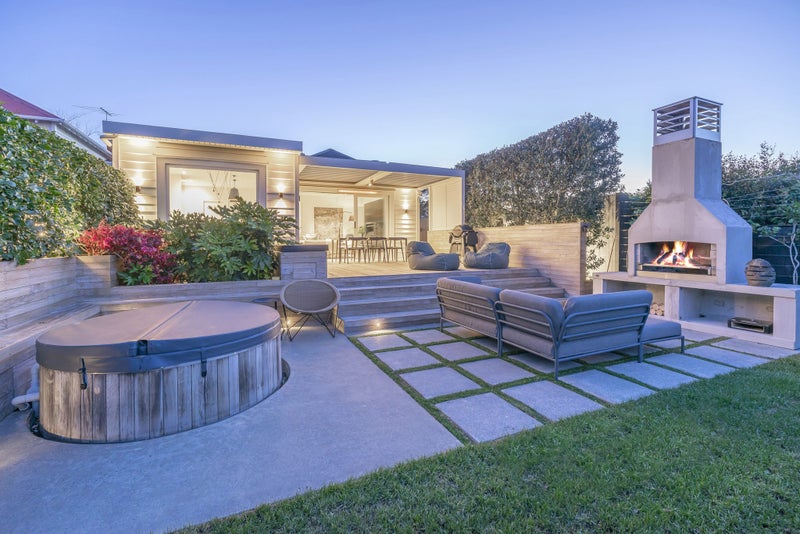 35 Grosvenor Street, Grey Lynn, Auckland - Carousel 1