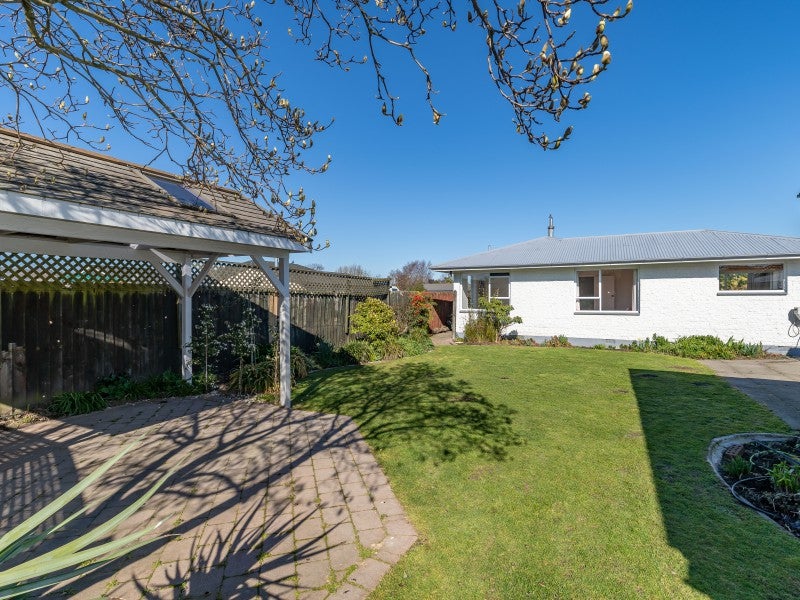 16 Warren Crescent, Hillmorton, Christchurch - Carousel 13