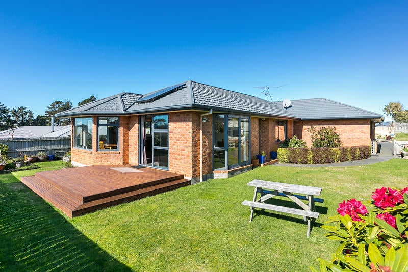 1A Westgate, Corstorphine, Dunedin - Carousel 1