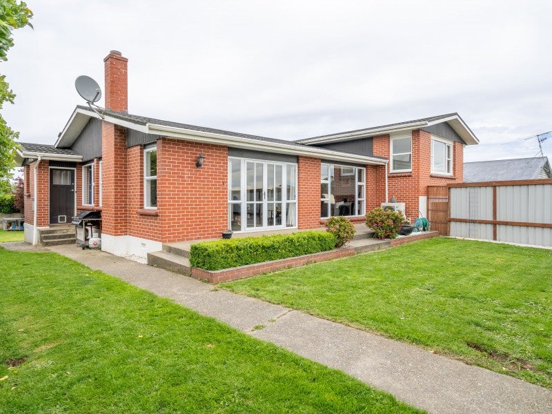 87 Selwyn Street, Appleby, Invercargill - Carousel 1
