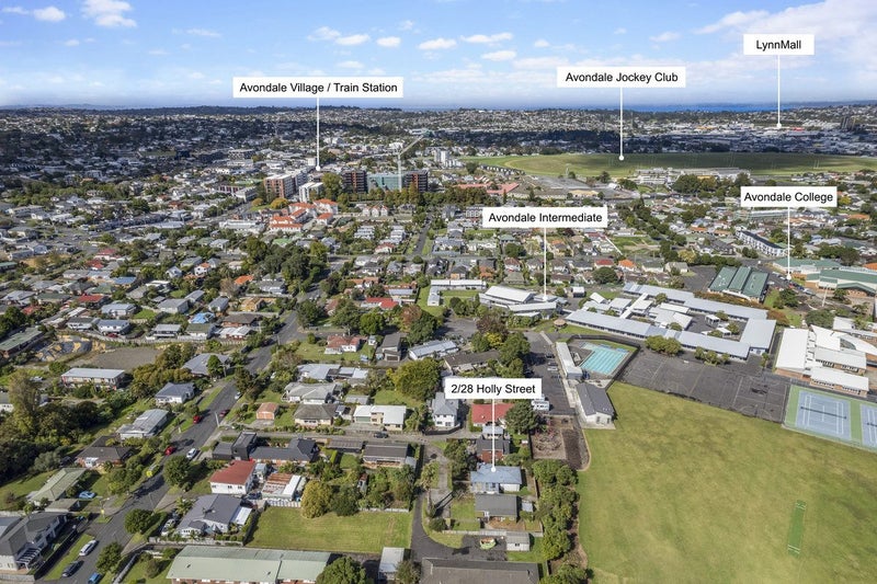 2/28 Holly Street, Avondale, Auckland - Carousel 19