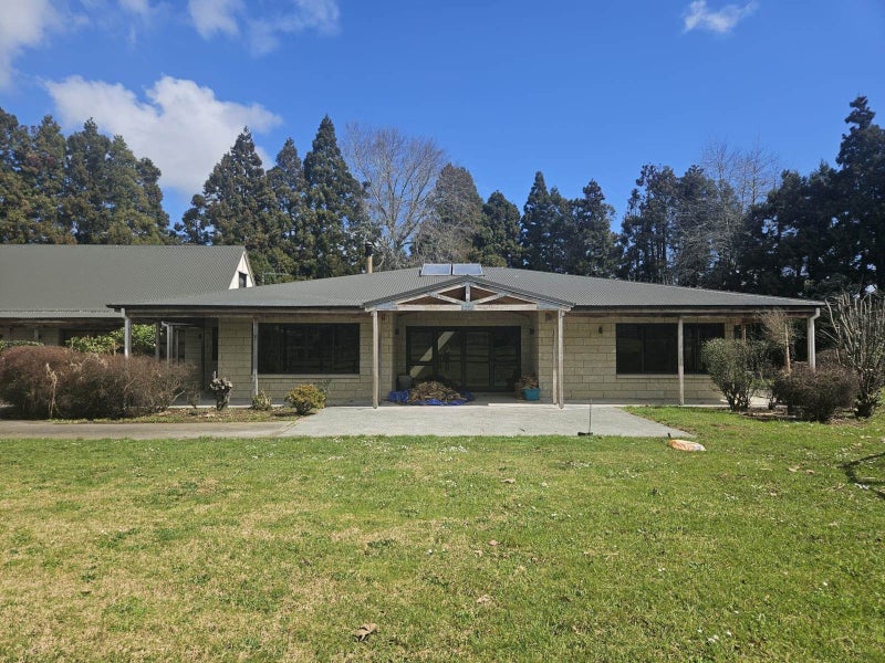 105 Logan Road, Buckland, Pukekohe - Carousel 1