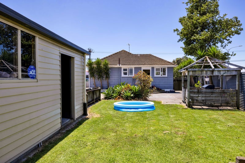 336 Carrington Street, Vogeltown, New Plymouth - Carousel 1