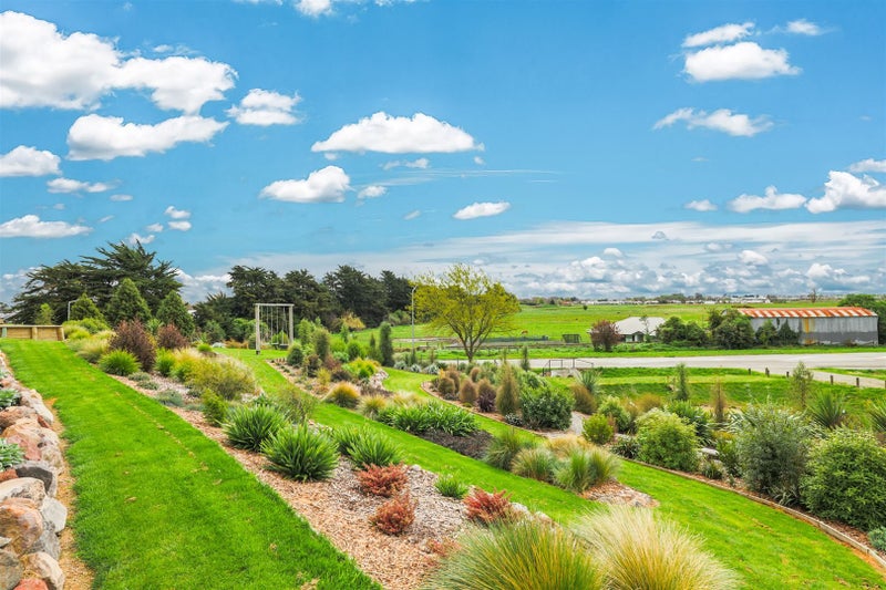 8 Redmund Spur Road, Kennedys Bush, Christchurch - Carousel 2