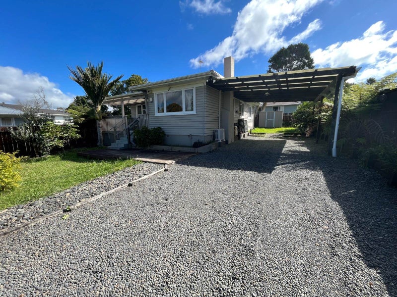 5 Lucas Place, Weymouth, Auckland - Carousel 1