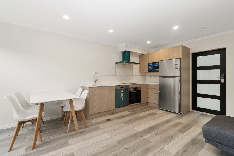 8/56 May Street, Hamilton East, Hamilton - Carousel 2